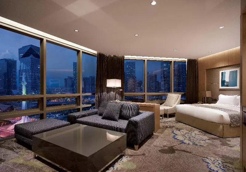 キングサイズベッドのスイートルーム, Holiday Inn Incheon Songdo, An Ihg