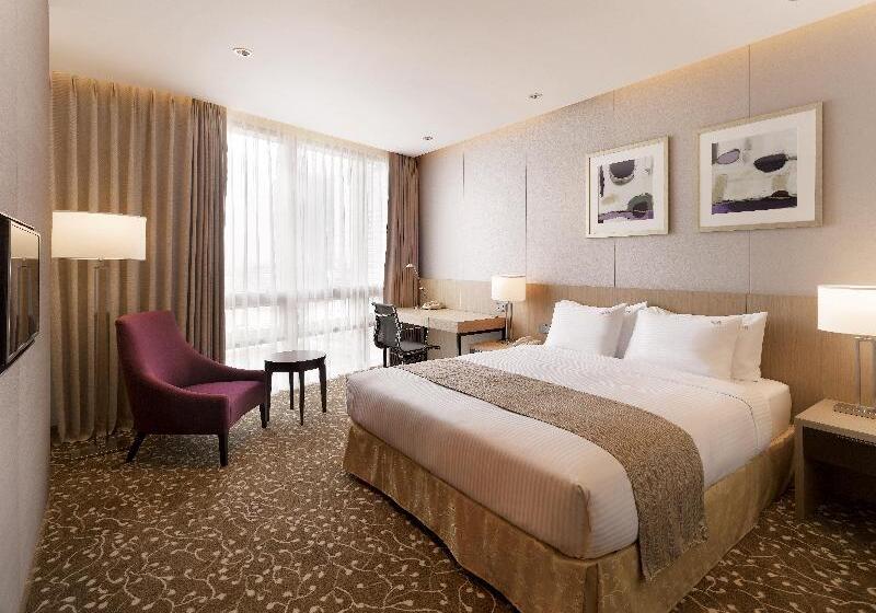 带大床的标准间, Holiday Inn Incheon Songdo, An Ihg