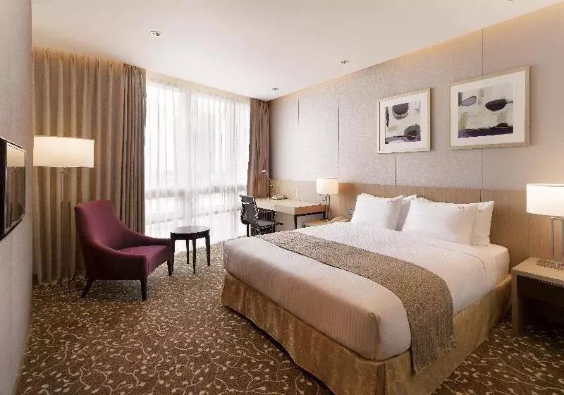 キングサイズベッドのスタンダードルーム, Holiday Inn Incheon Songdo, An Ihg