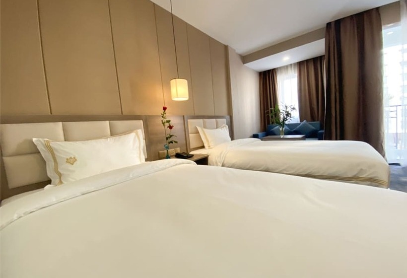 Deluxe Room with Balcony, Jing Du
