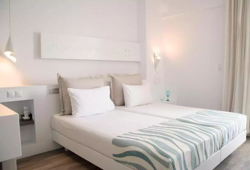 Chambre Standard Vue Mer, Kouros Seasight