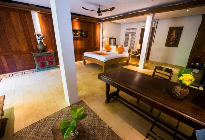 디럭스 스위트 킹 침대, Maisons Wat Kor