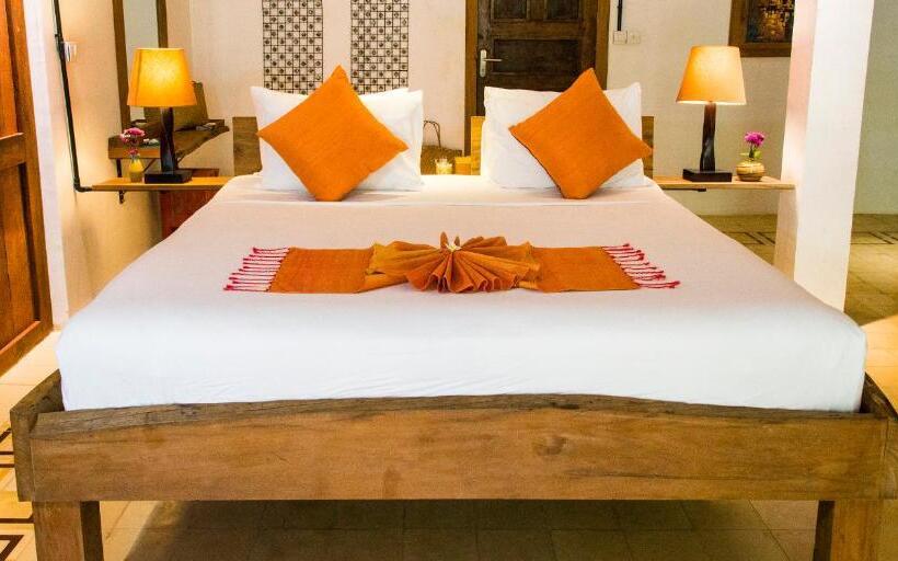 디럭스 스위트 킹 침대, Maisons Wat Kor