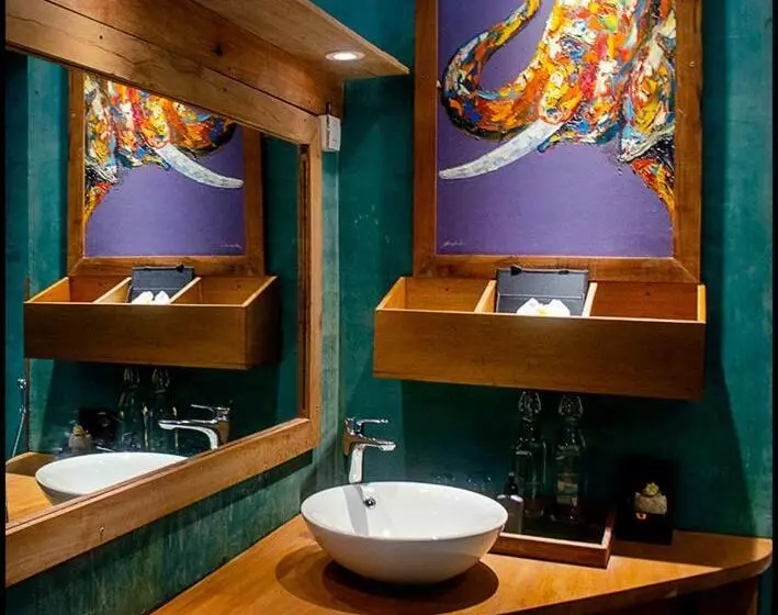 ジュニアスイート, Maisons Wat Kor