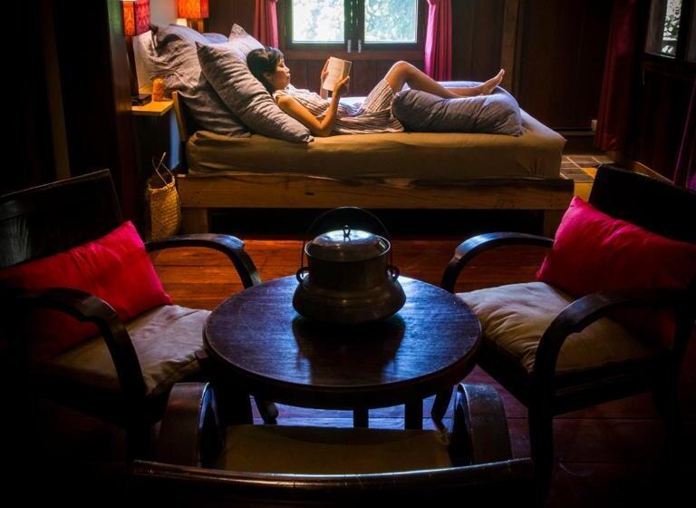 이그제큐티브 스위트, Maisons Wat Kor