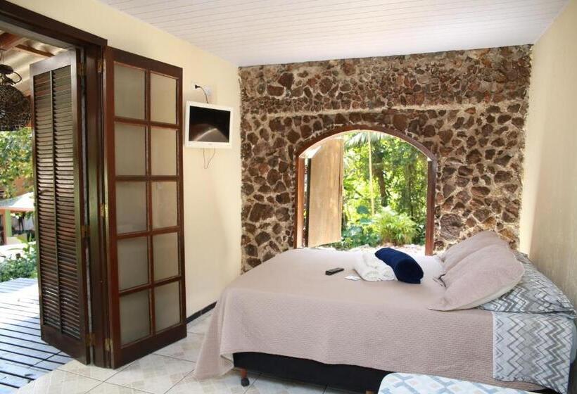 Quarto Triplo Estandar, Pousada Toca Da Ilha