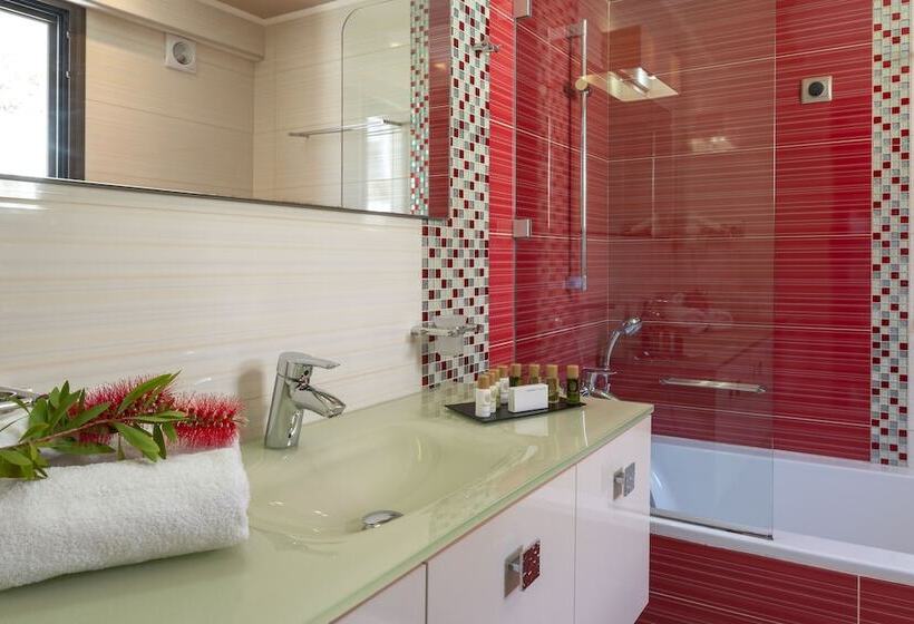 غرفة ديلوكس مطلّة علي البحر, Sivota Diamond Spa Resort