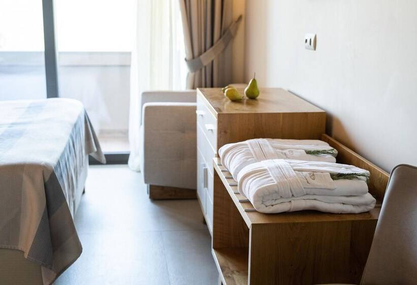 جناح إدارى, Sivota Diamond Spa Resort