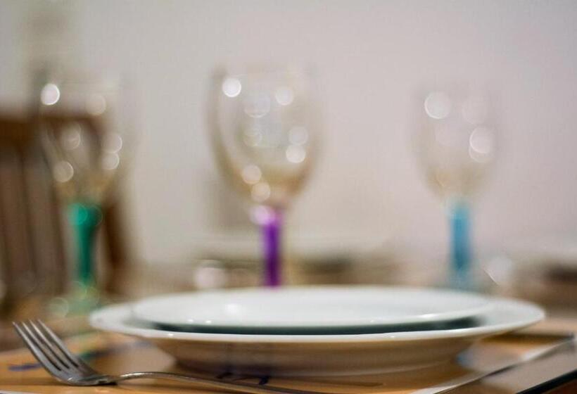 شقة سوبيريور من غرفتي نوم مطلة على البحر, Ippoliti Village