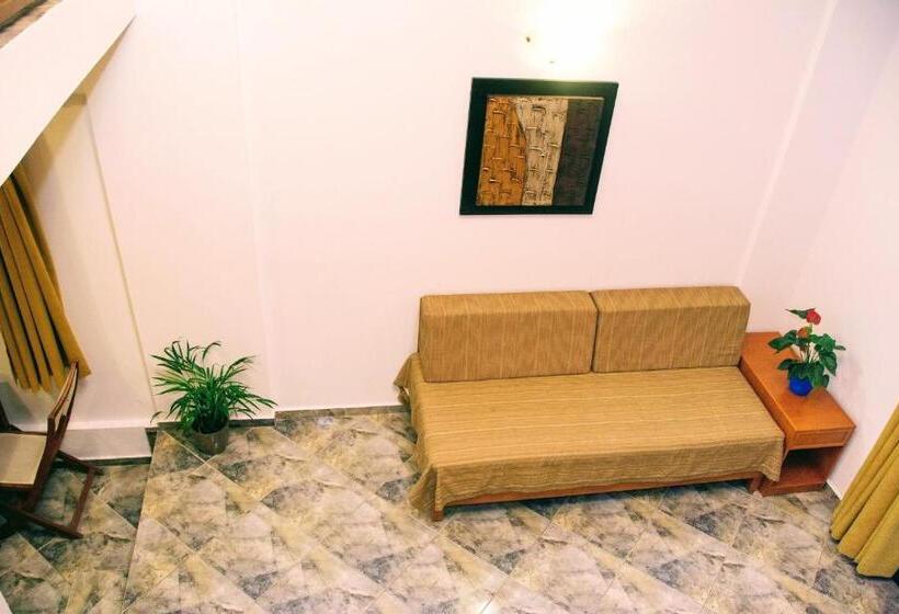 غرفة قياسية رباعية مطلة على البحر, Ippoliti Village