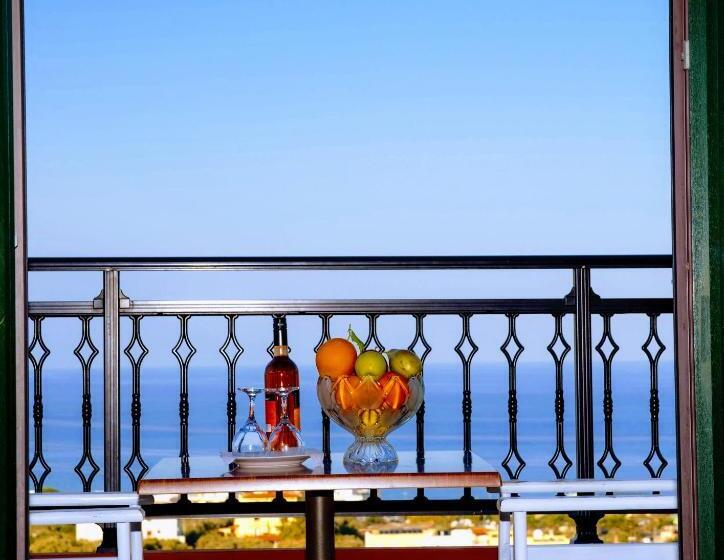 شقة سوبيريور غرفة نوم واحدة مطلّة علي البحر, Ippoliti Village