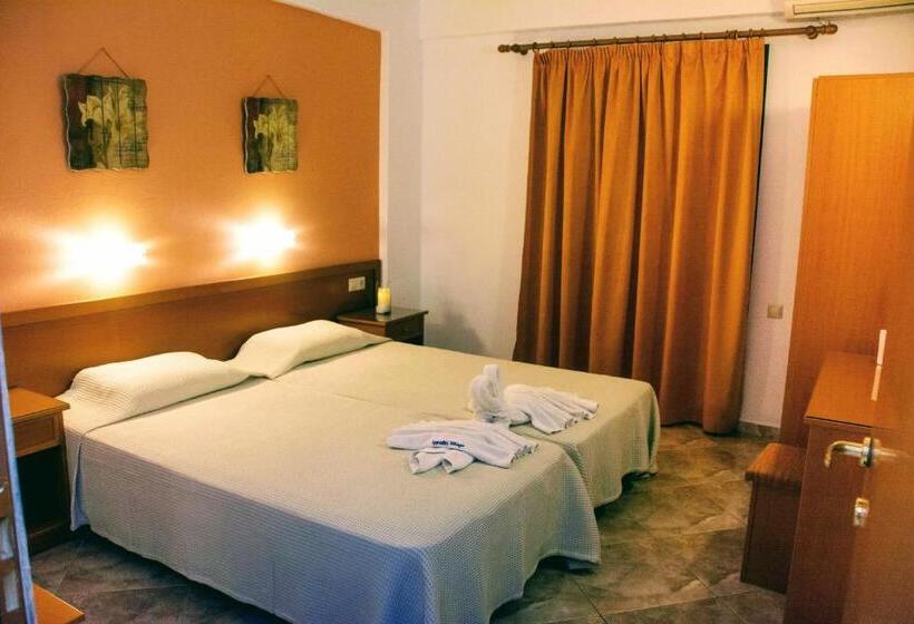 شقة سوبيريور غرفة نوم واحدة مطلّة علي البحر, Ippoliti Village