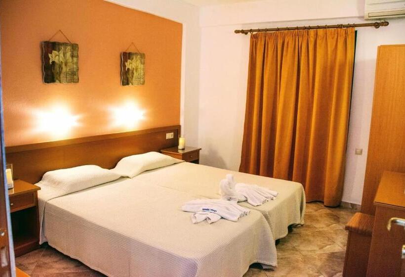 شقة سوبيريور غرفة نوم واحدة مطلّة علي البحر, Ippoliti Village