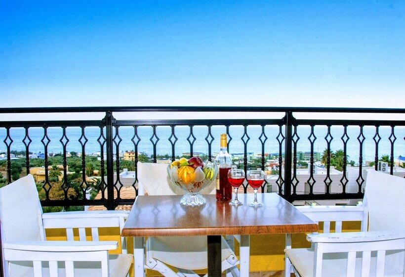 إستوديو قياسى مطل على البحر, Ippoliti Village