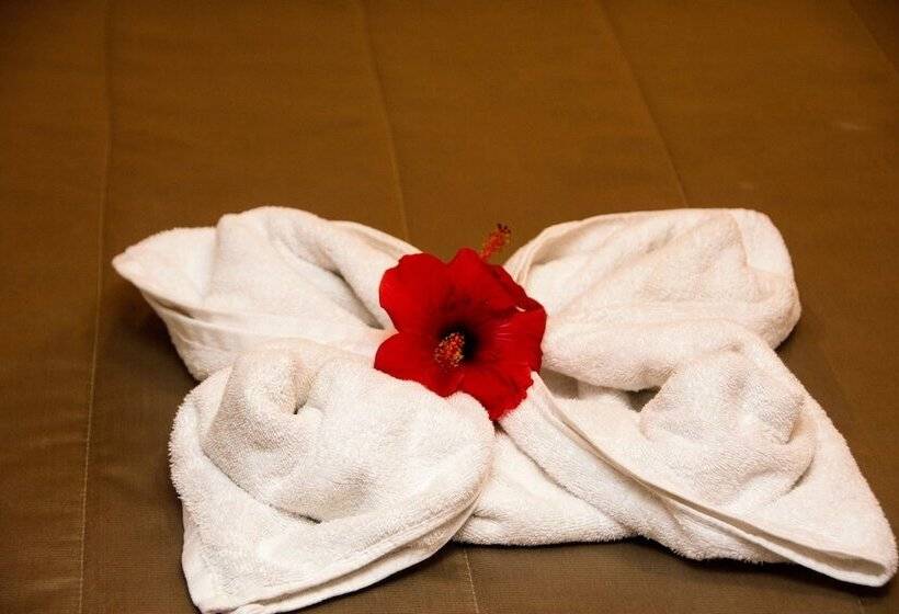 شقة سوبيريور من غرفتي نوم مطلة على البحر, Ippoliti Village