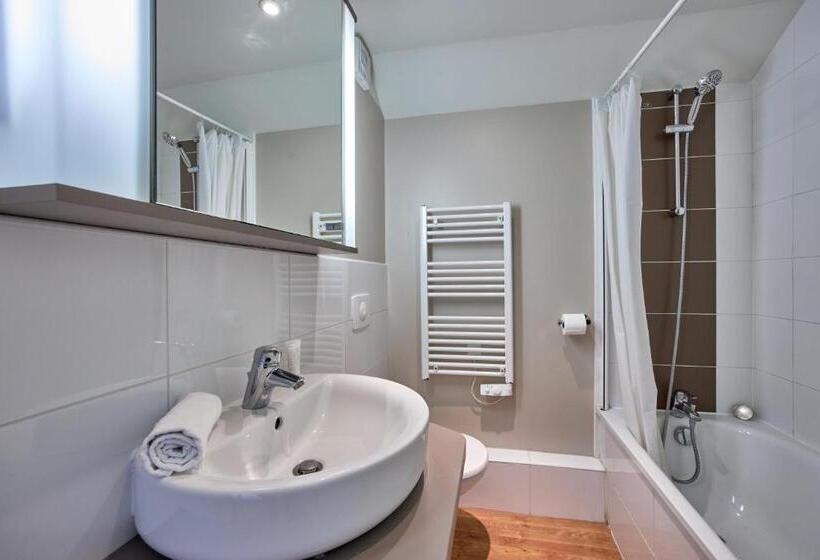 Апартаменты 1 Спальня с Видом, Pierre & Vacances Residence Le Chant Des Oiseaux