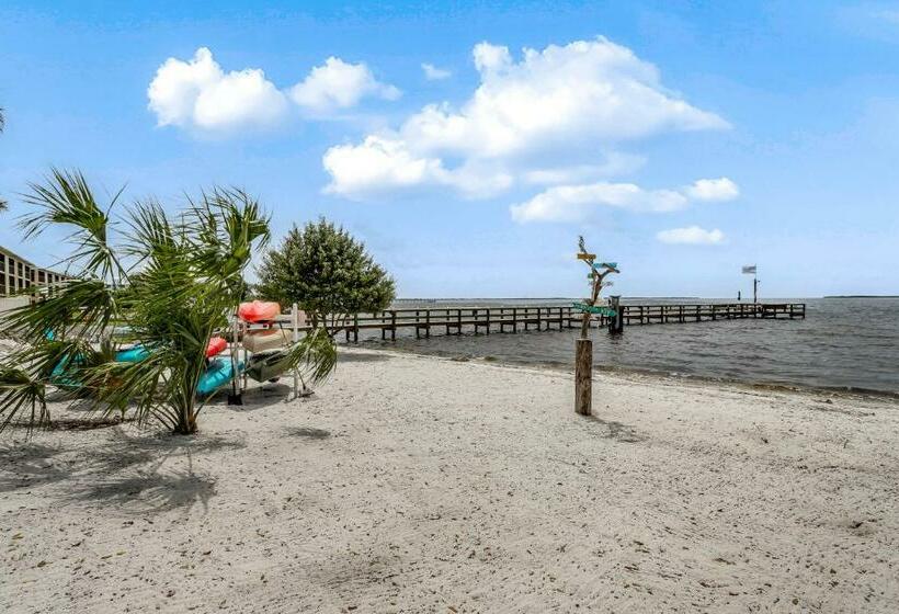 شقة غرفتين, River Breeze