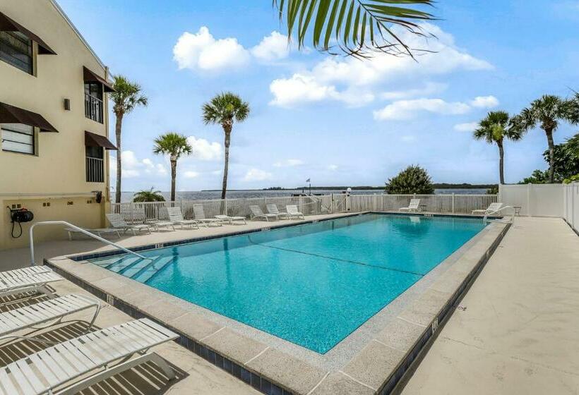 شقة غرفتين, River Breeze