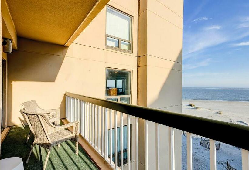 3ベッドルームアパートメント, Ocean Club 1301