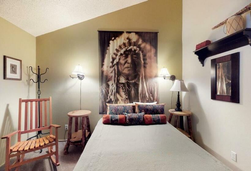 דירת שני חדרים, Pines 4043