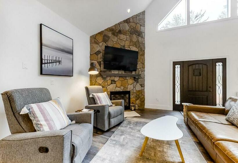 침실 1개 아파트, Cranmore Road 8