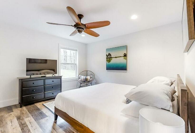 침실 1개 아파트, Cranmore Road 8