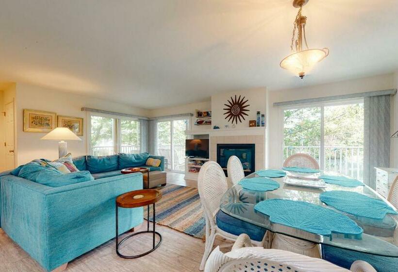 Апартаменты 3 Спальни, Sea Colony 56053 Pinewood Dr