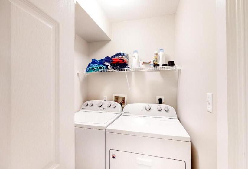 Апартаменты 3 Спальни, Sea Colony 56053 Pinewood Dr