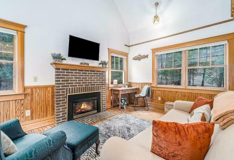 إستوديو قياسى, Cedar Nook