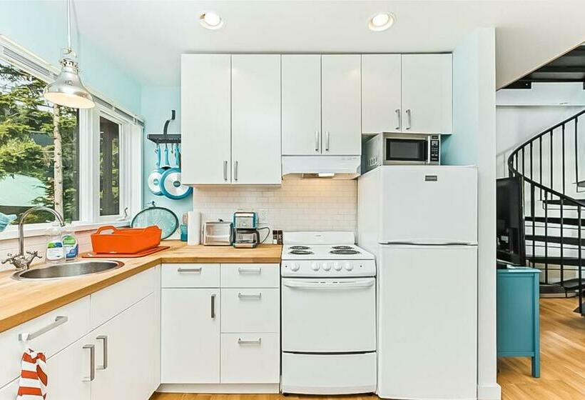 إستوديو قياسى, Kabina On Vail