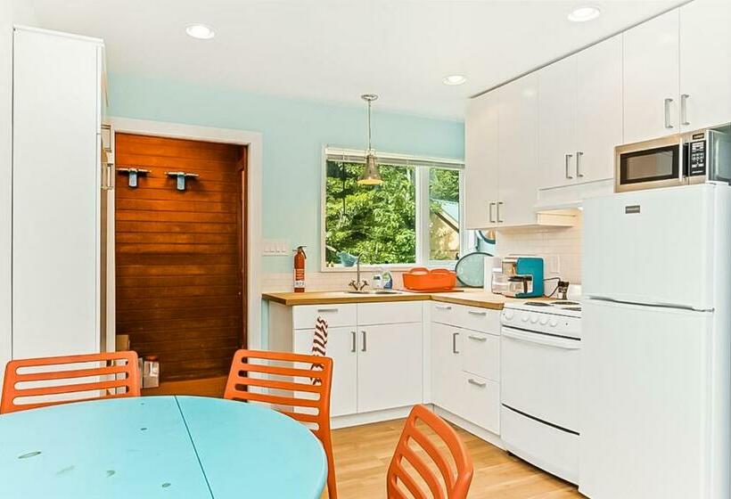 إستوديو قياسى, Kabina On Vail