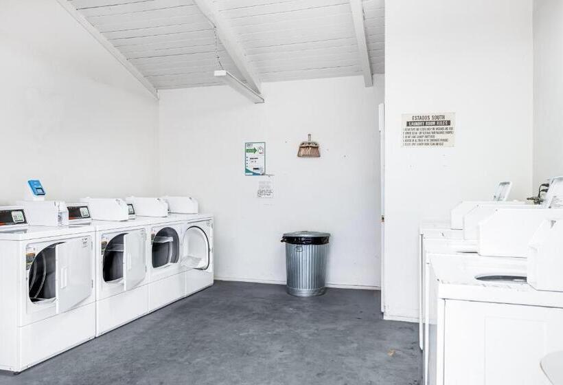 آپارتمان 3 خوابه, Mountain View Modern Condo Permit# 4340