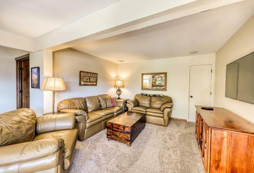 דירת שני חדרים, Beautiful Mountain View Condo