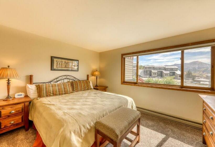 דירת שני חדרים, Beautiful Mountain View Condo
