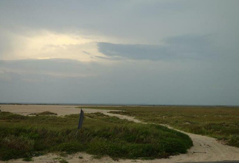 شقة 3 غرف, Sapphire Bungalow #106