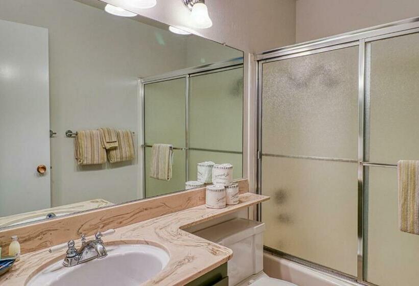 آپارتمان 2 خوابه, 2 Bed 2 Bath Apartment In Carnelian Bay