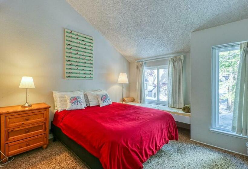 침실 2개 아파트, 2 Bed 2 Bath Apartment In Carnelian Bay