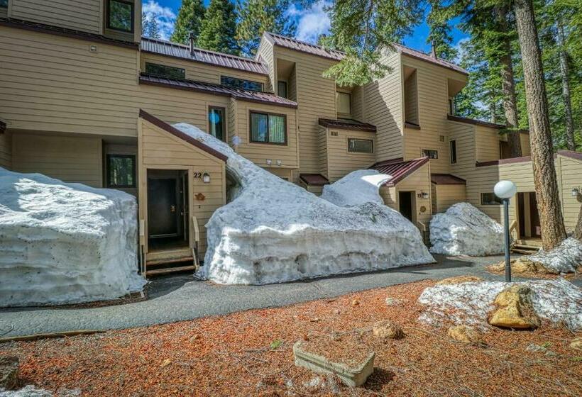 آپارتمان 2 خوابه, 2 Bed 2 Bath Apartment In Carnelian Bay