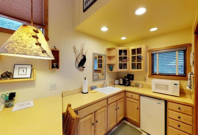 إستوديو قياسى, Crow Creek