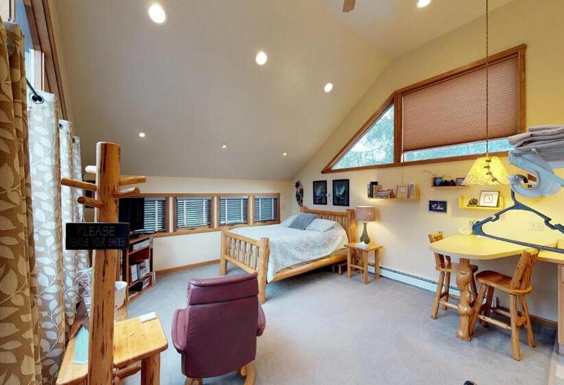 إستوديو قياسى, Crow Creek