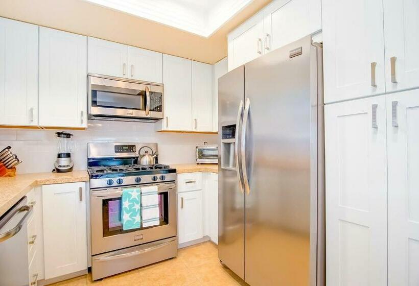 شقة غرفتين, North Beach E