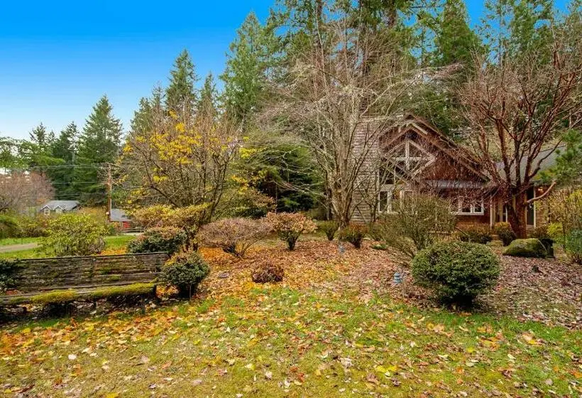 スタンダードスタジオ, Bainbridge Island Retreat
