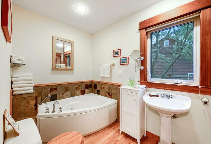 标准工作室, Bainbridge Island Retreat