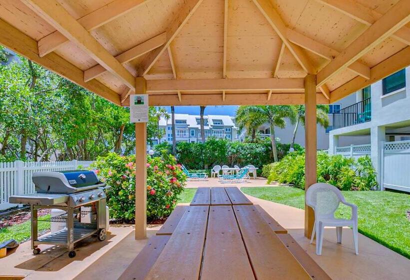 شقة غرفتين, Quiet Waters 4b