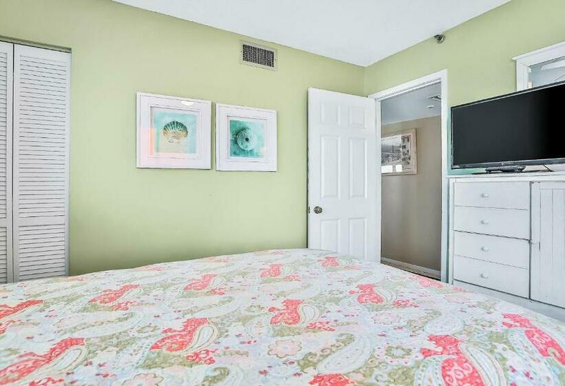 شقة 3 غرف, The Pelican S Brief