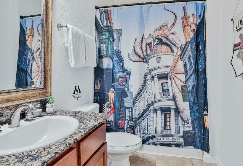 آپارتمان 3 خوابه, Dash Of Davenport