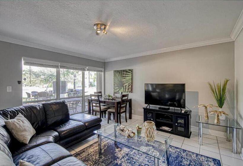 דירת חדר, Deerfield Delight #2