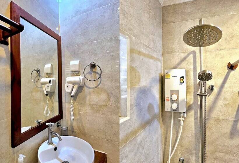 اتاق لوکس, Beach Cottage