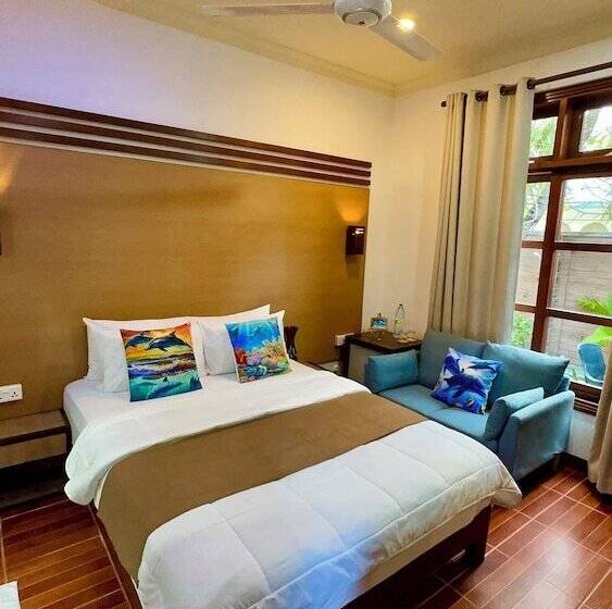 اتاق لوکس, Beach Cottage