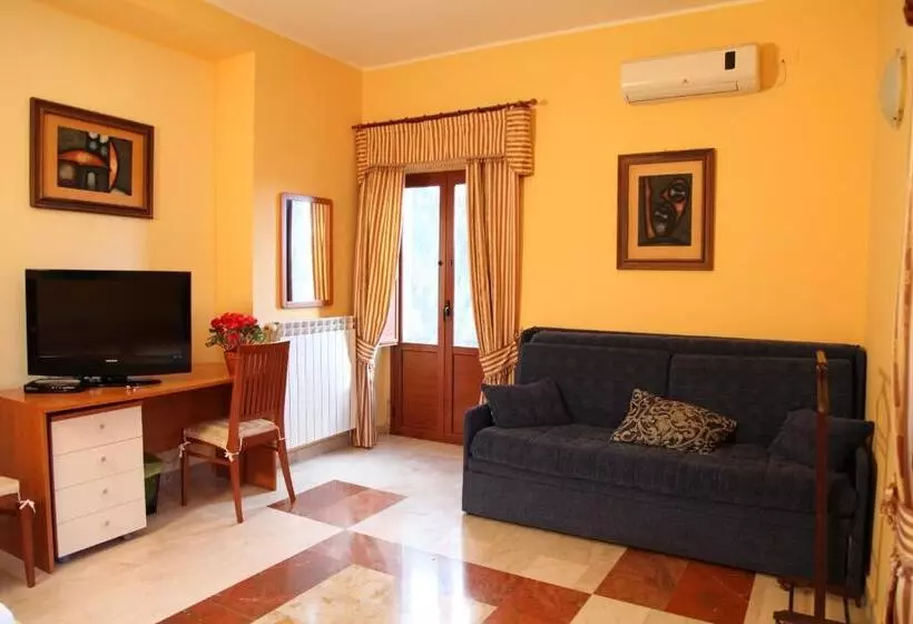 اتاق استاندارد چهار تخته, B&b Villa Casablanca